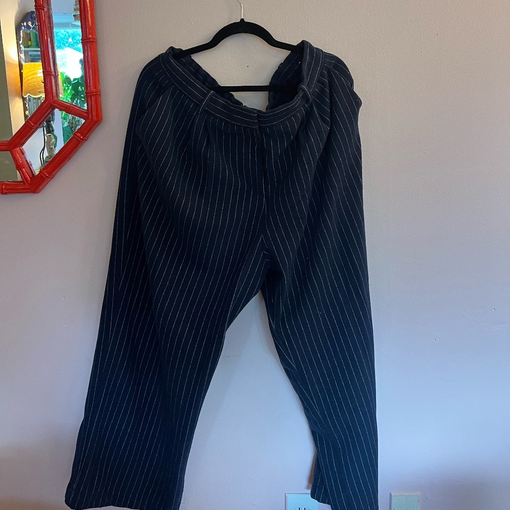 Wide leg navy pinstripe wool trousers - Abercrombie & Fitch